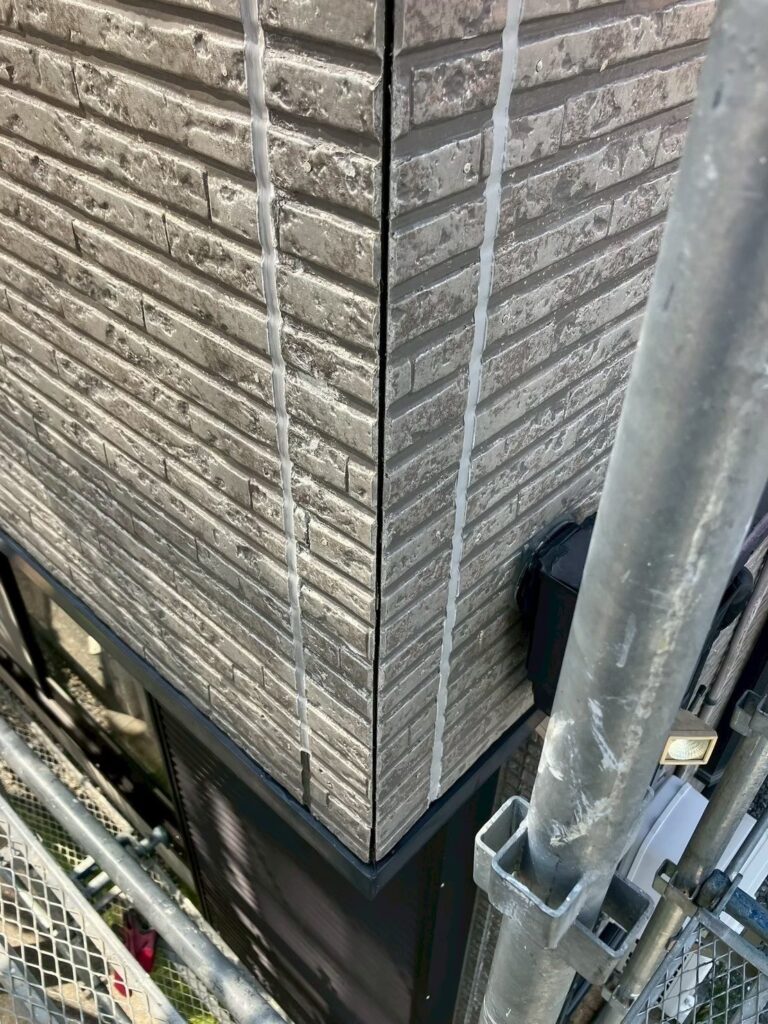 Beforベランダのコーキング切れ部分