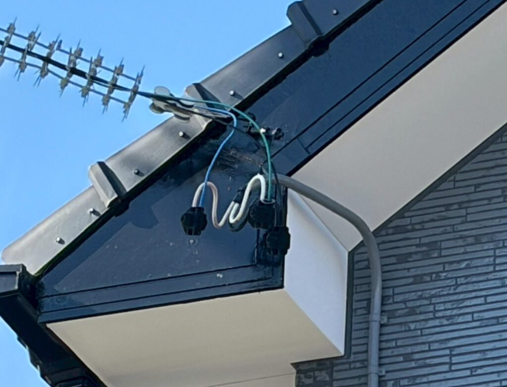 【施行後】軒天張り替え、破風板の補修